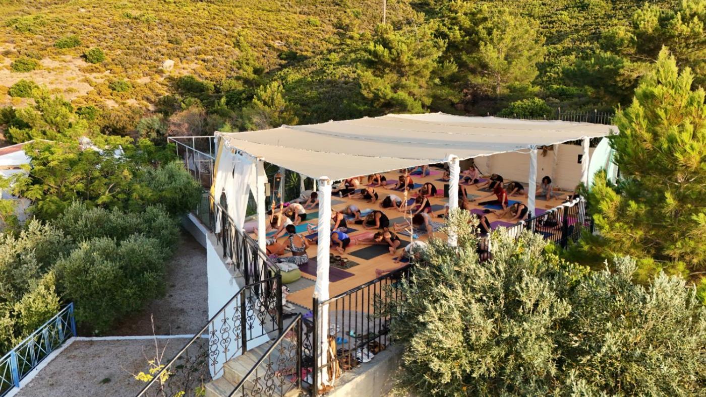 Karras Star Hotel Evdilos  Eksteriør bilde